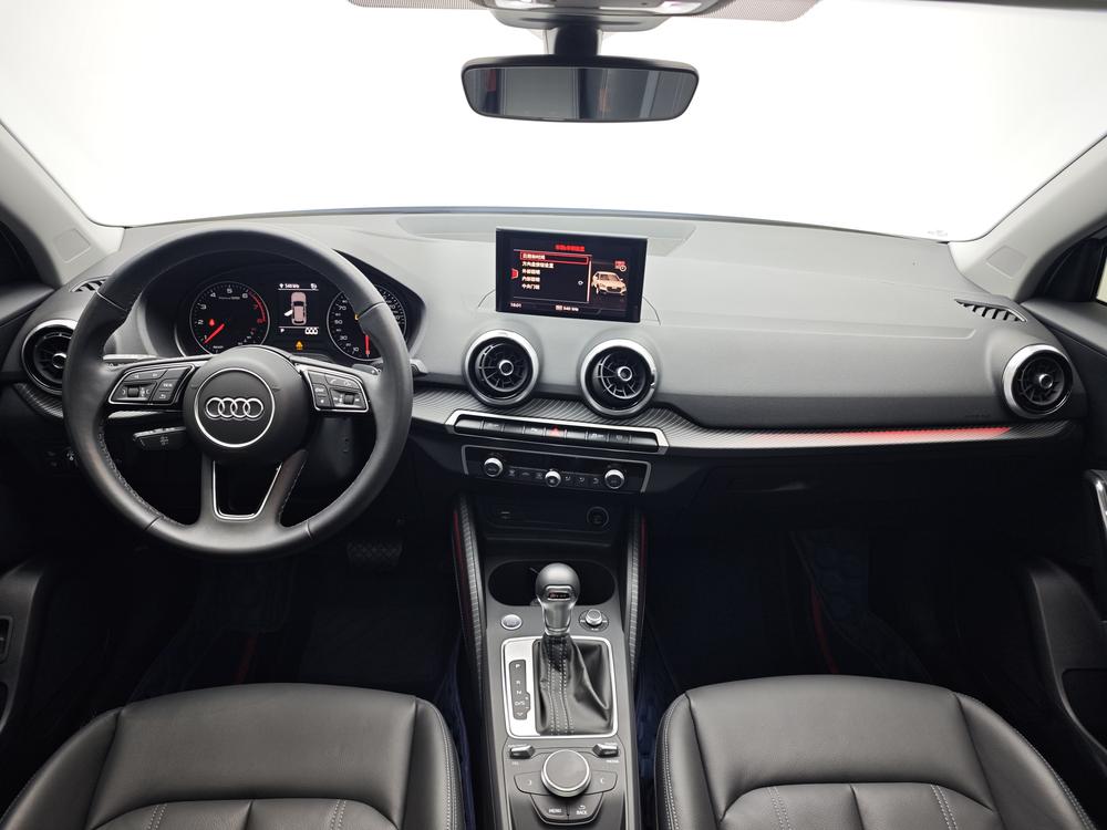 Audi Audi Q2L