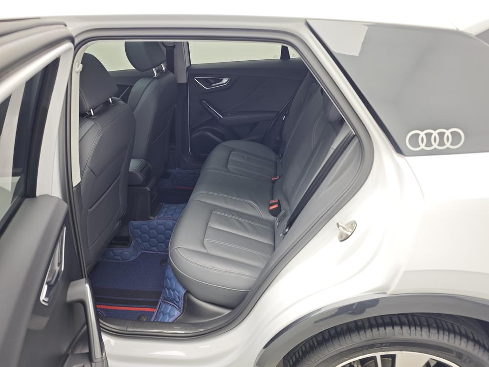 Audi Audi Q2L