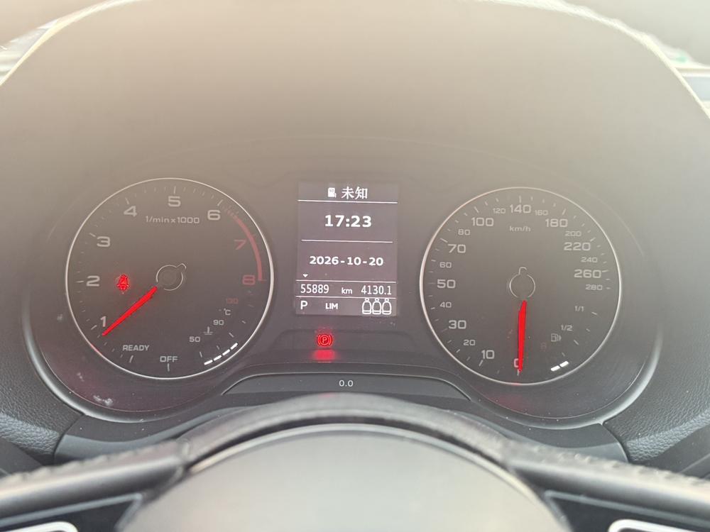 Audi Audi Q2L