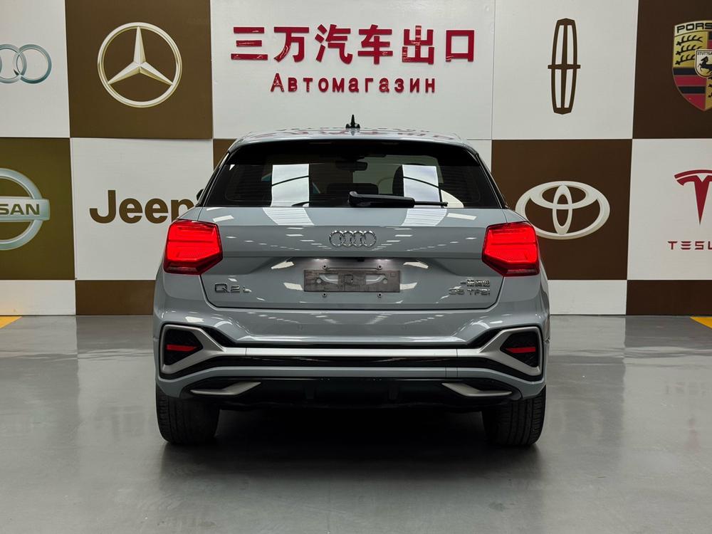 Audi Audi Q2L