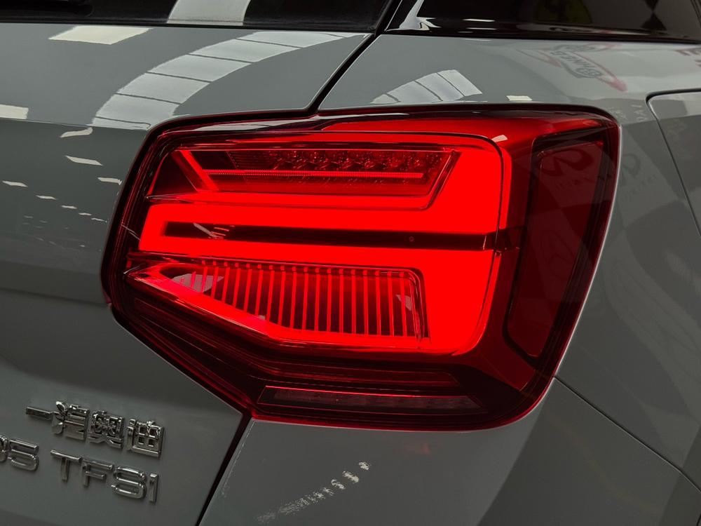 Audi Audi Q2L