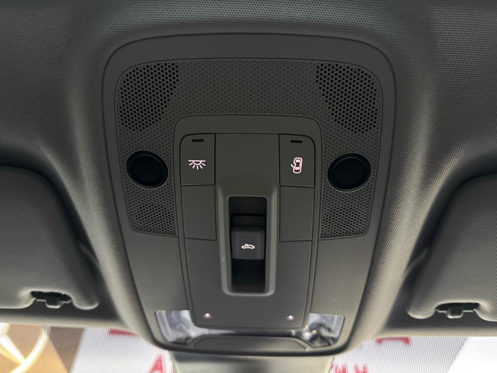 Audi Audi Q2L
