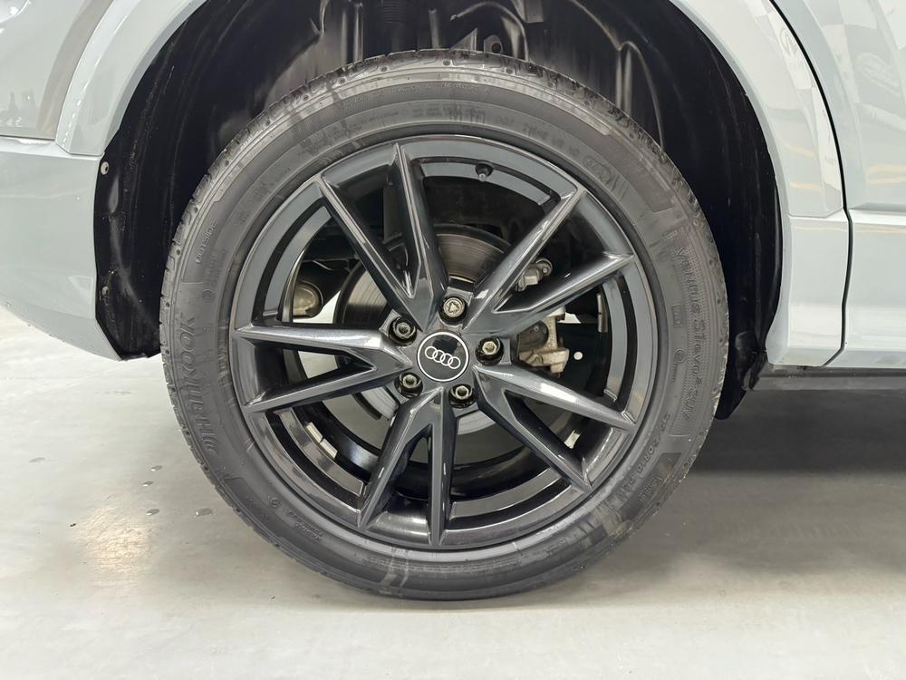 Audi Audi Q2L