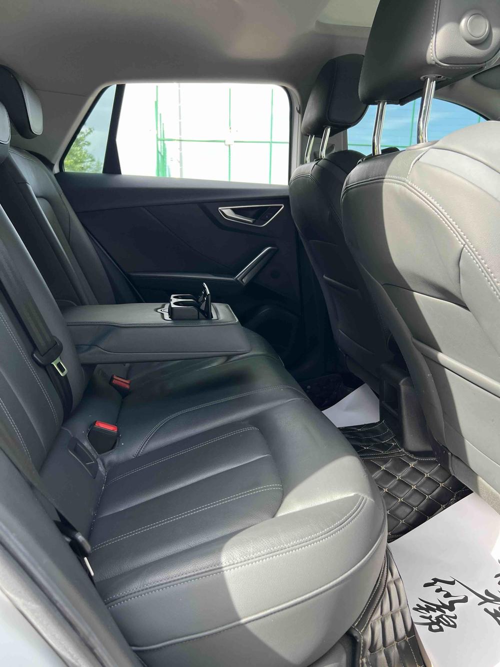 Audi Audi Q2L