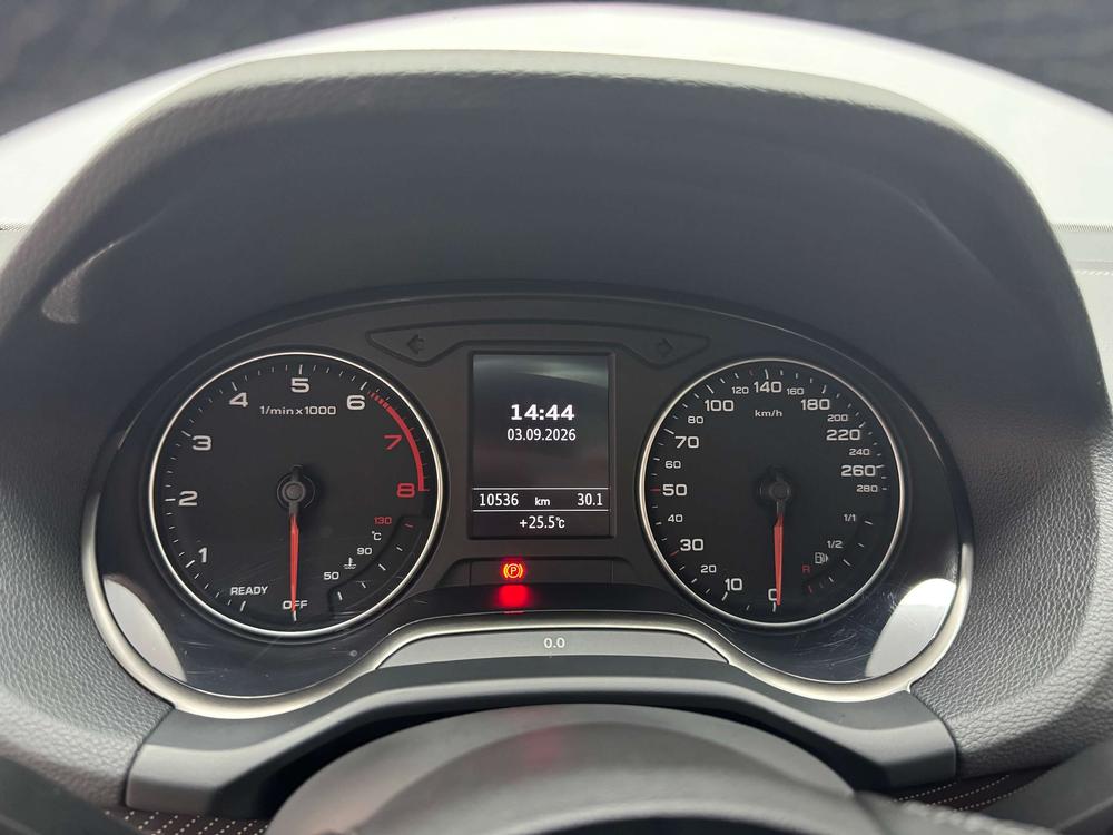 Audi Audi Q2L