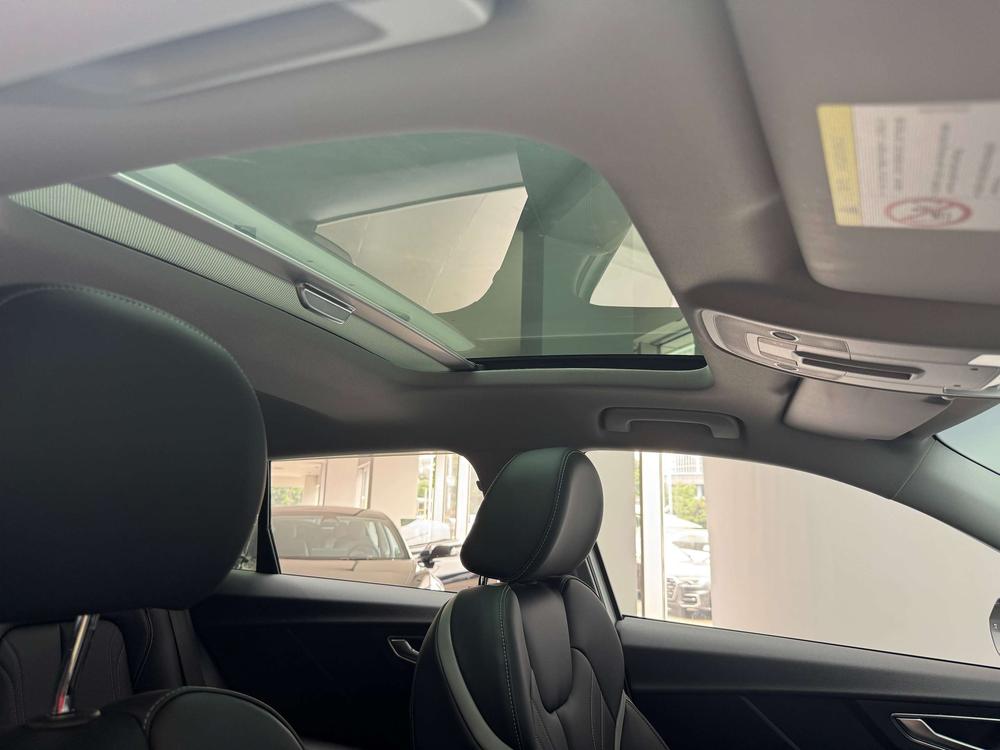 Audi Audi Q2L