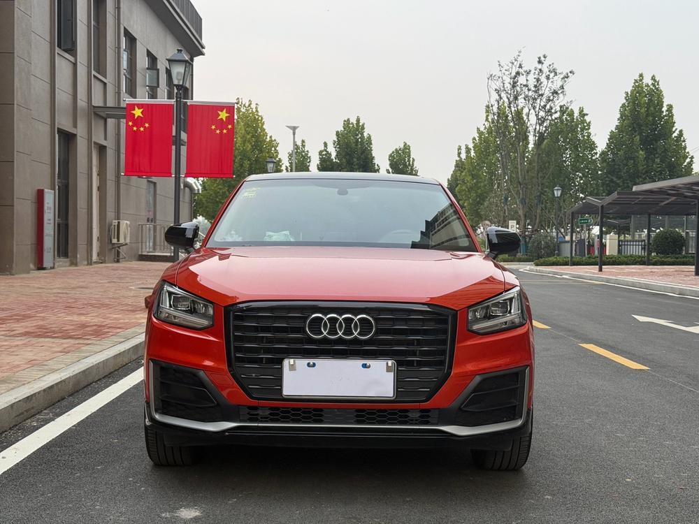 Audi Audi Q2L