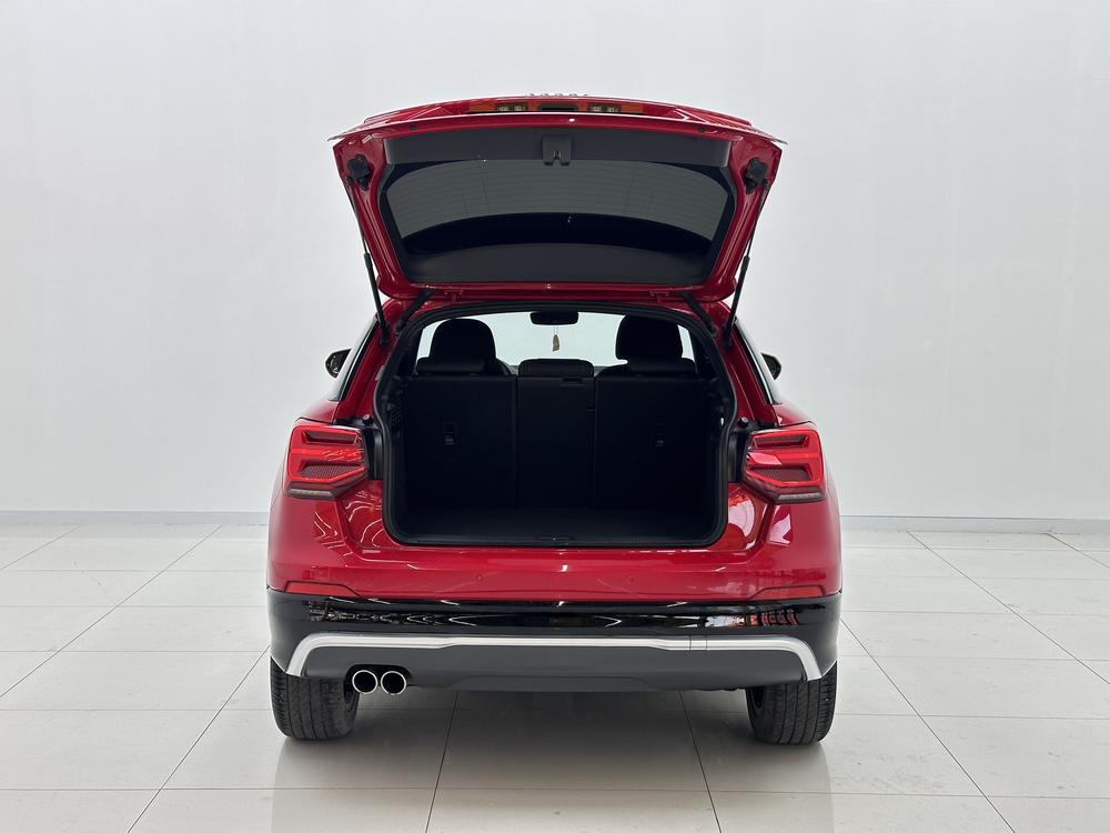 Audi Audi Q2L