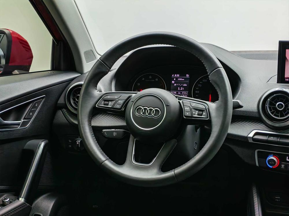 Audi Audi Q2L
