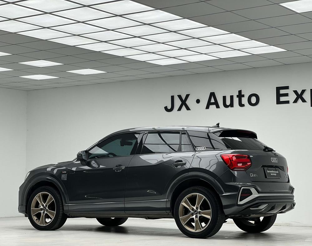 Audi Audi Q2L