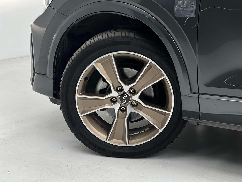 Audi Audi Q2L