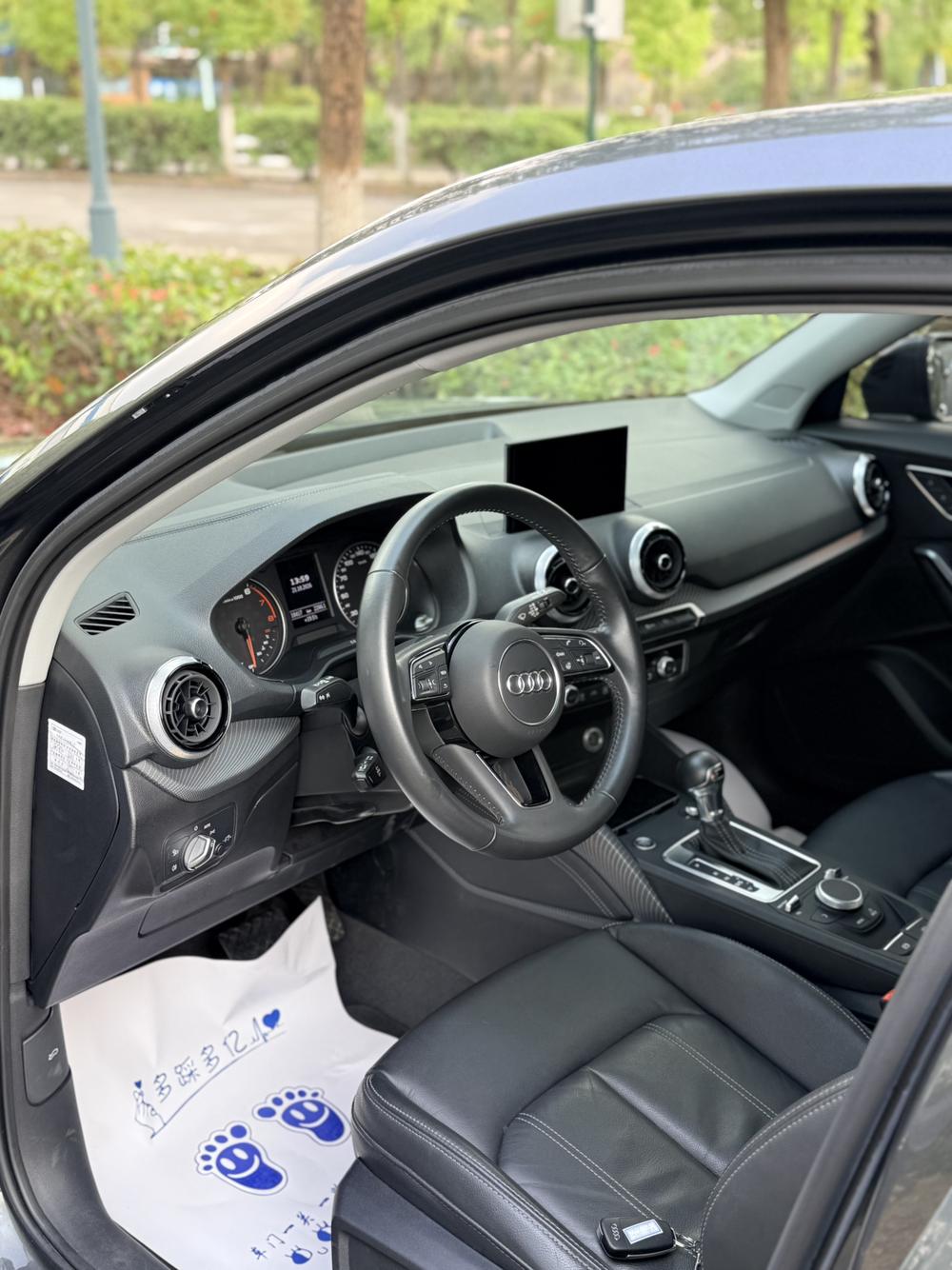 Audi Audi Q2L