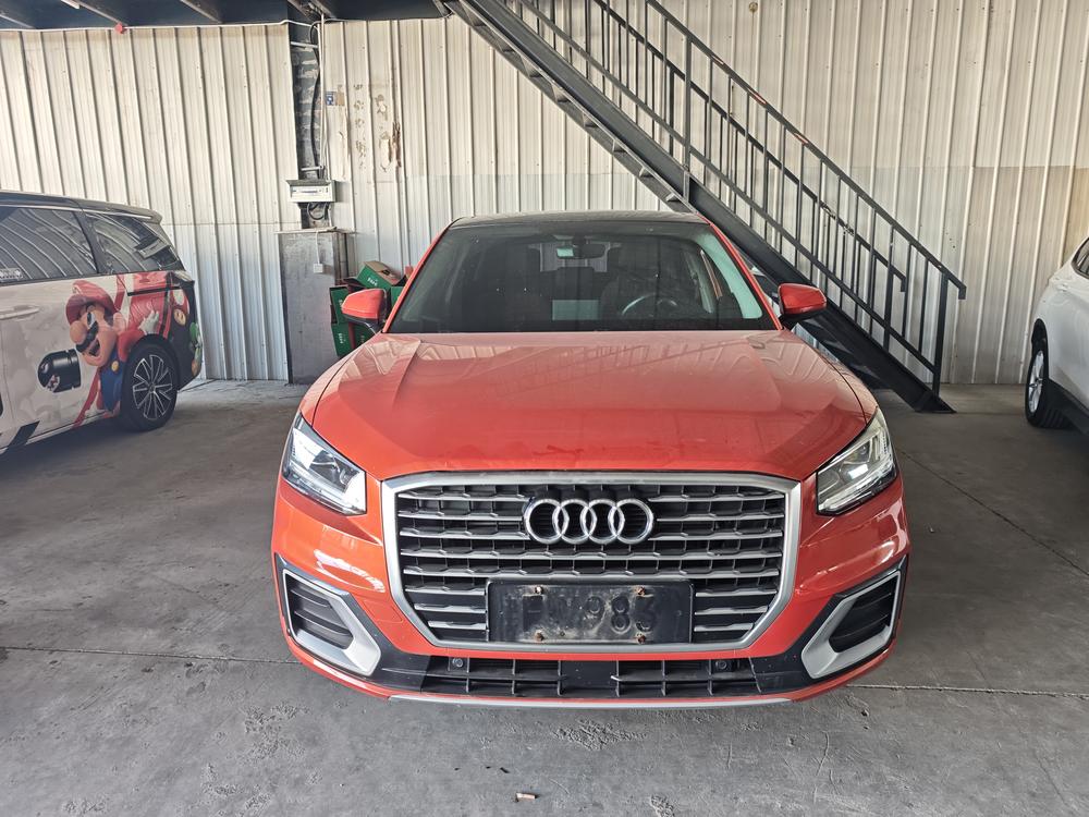 Audi Audi Q2L