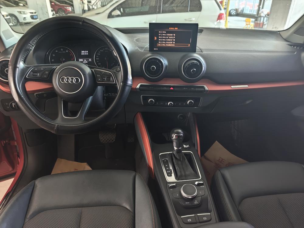 Audi Audi Q2L