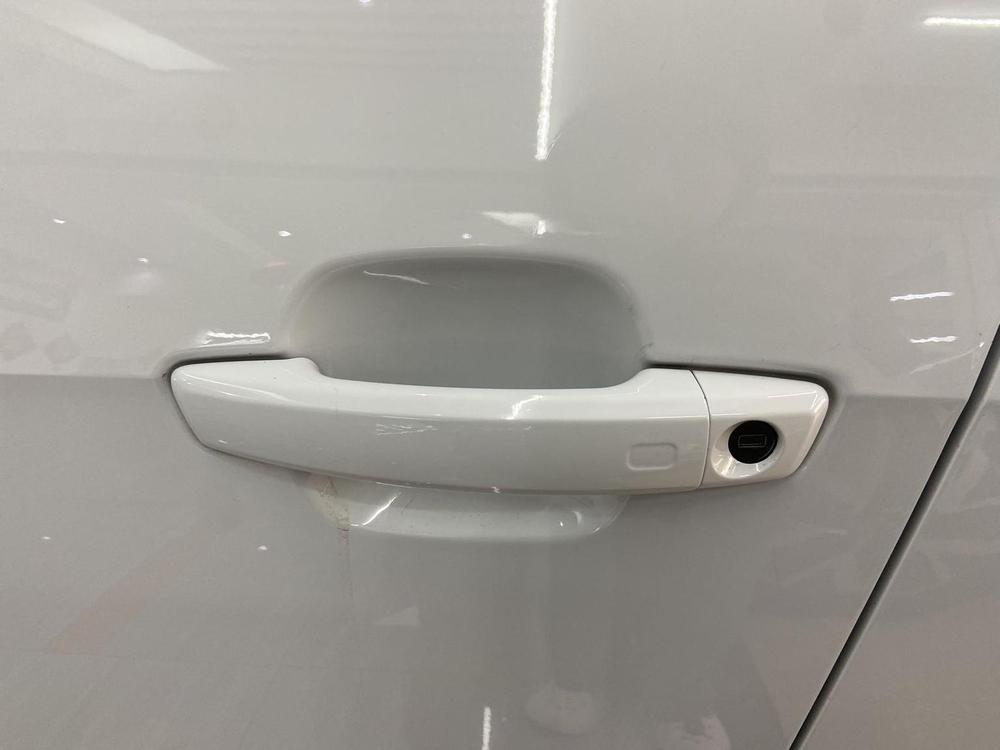 Audi Audi Q2L