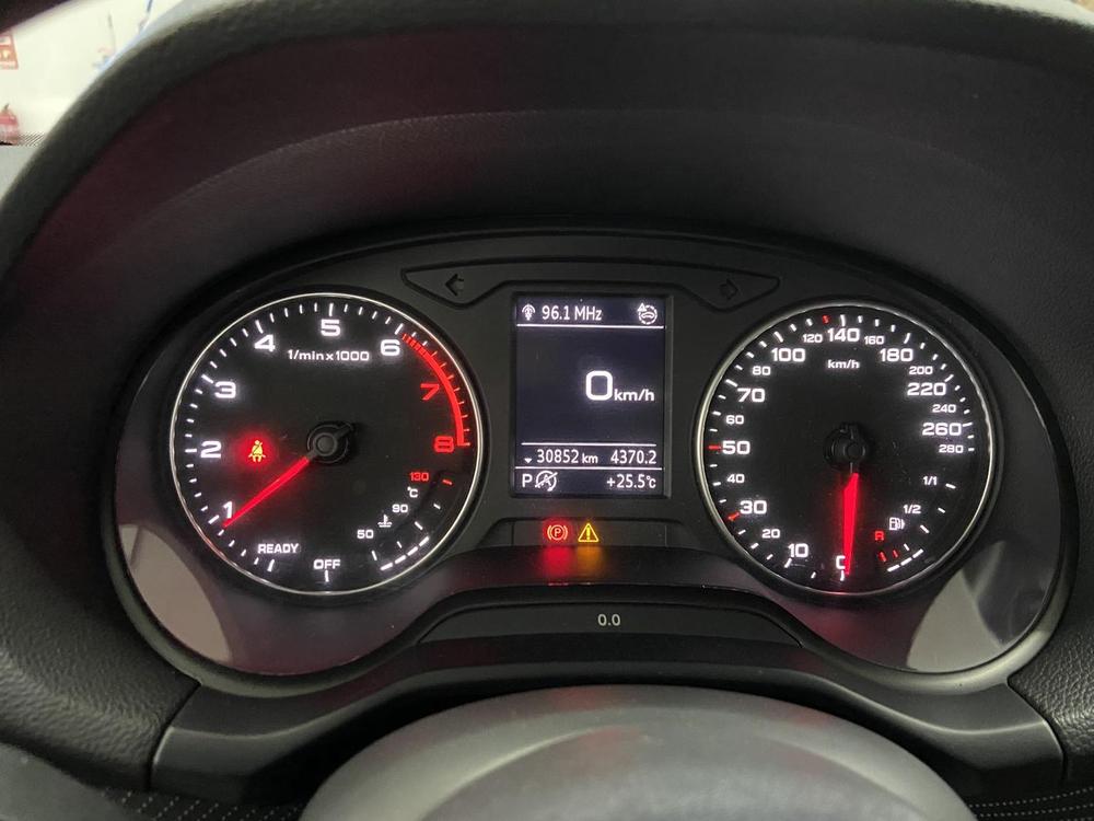 Audi Audi Q2L