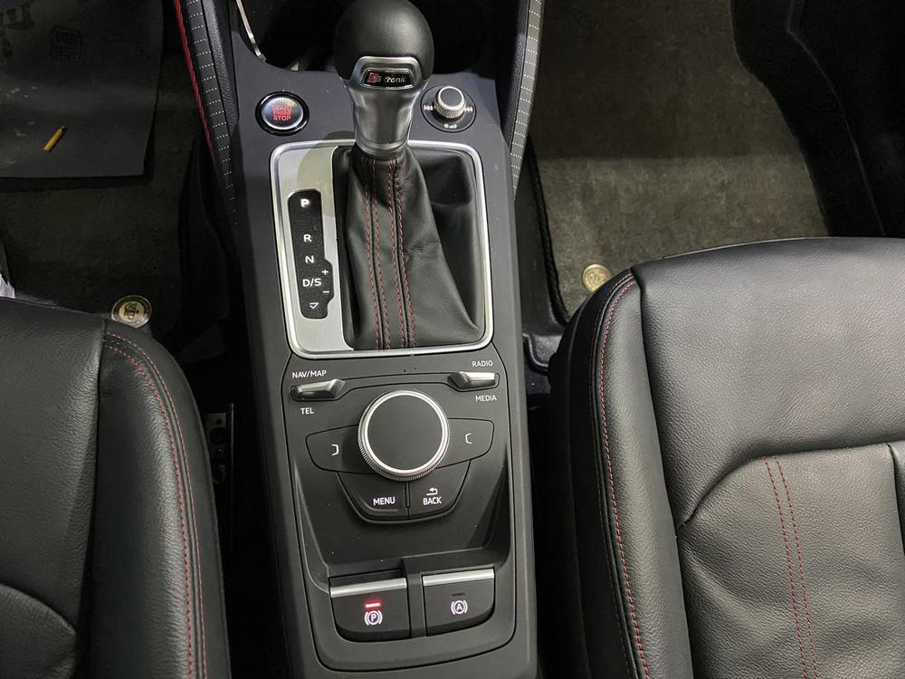 Audi Audi Q2L