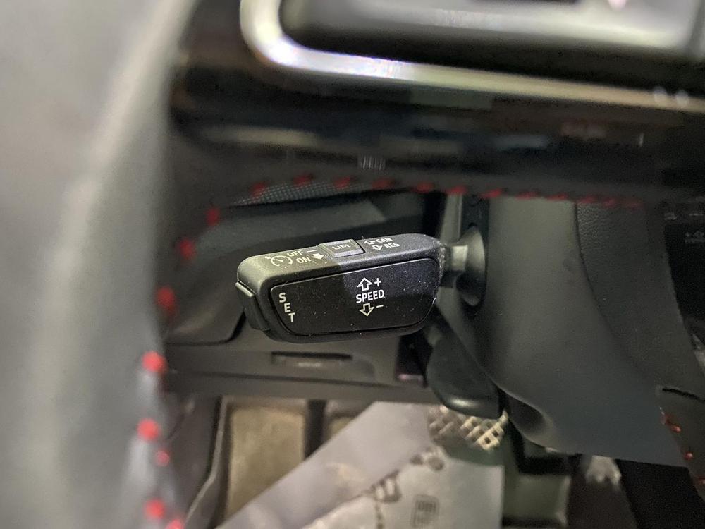 Audi Audi Q2L
