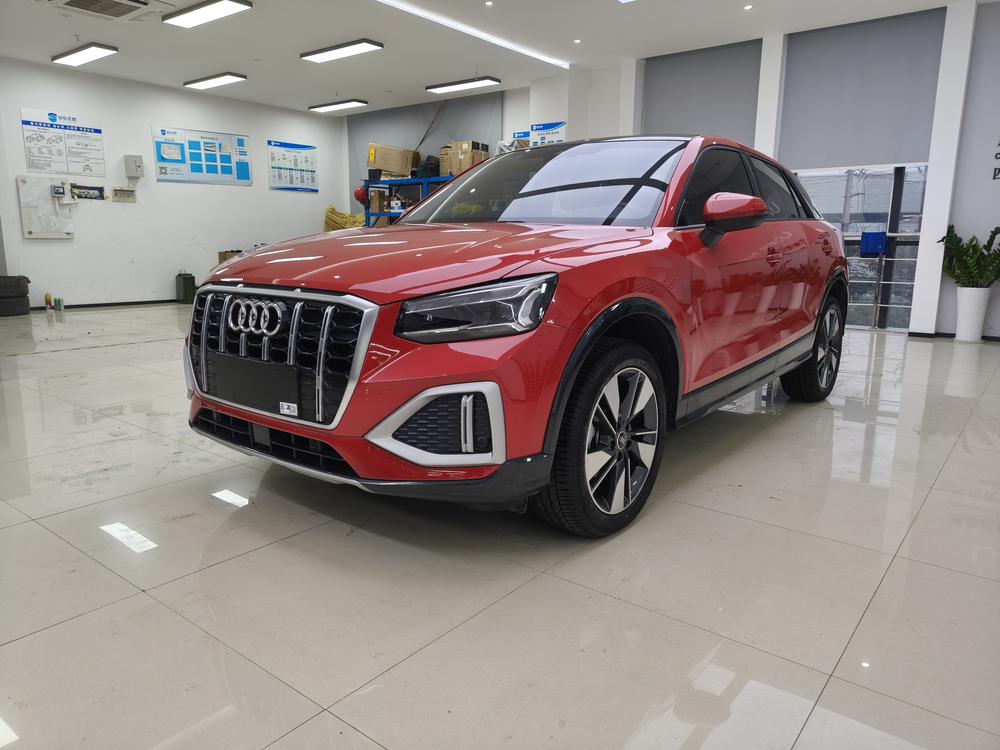 Audi Audi Q2L
