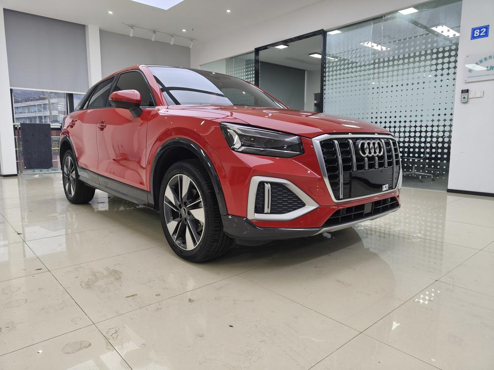 Audi Audi Q2L