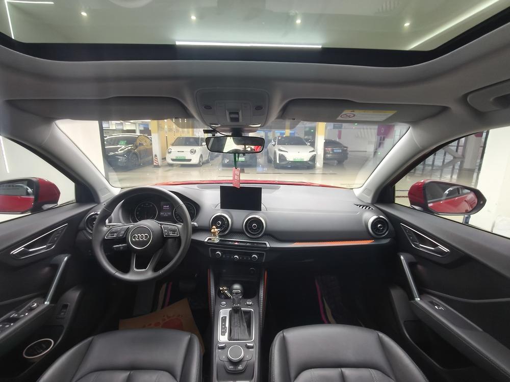 Audi Audi Q2L
