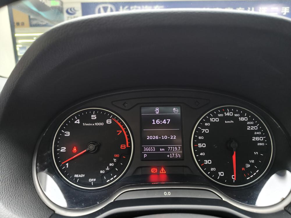 Audi Audi Q2L