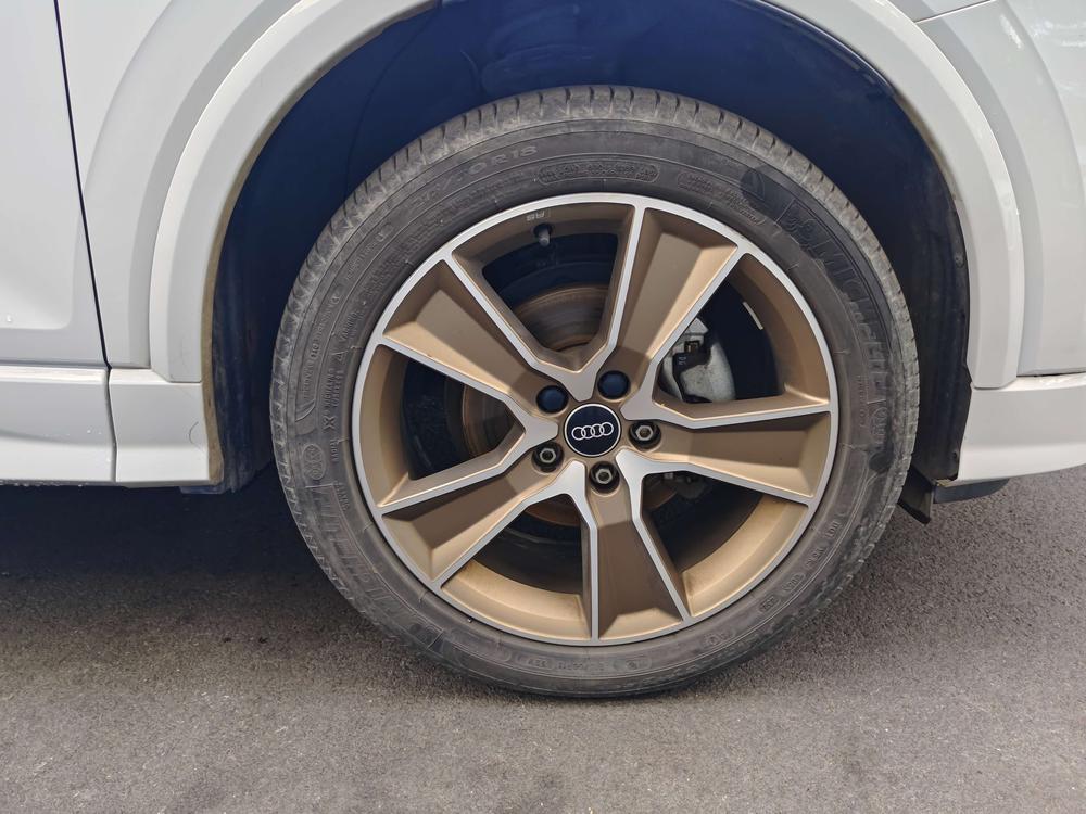 Audi Audi Q2L