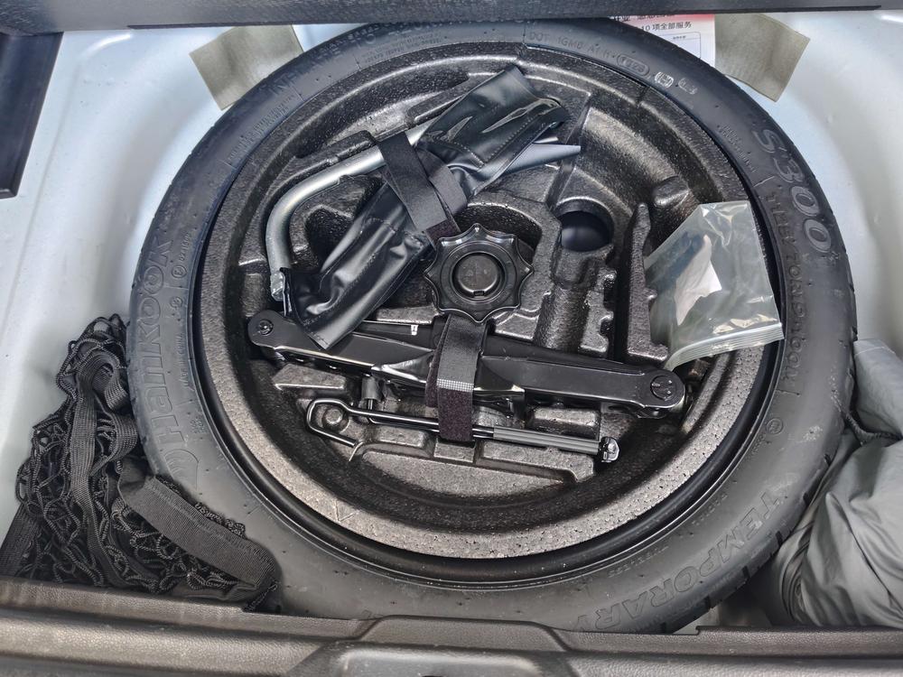Audi Audi Q2L