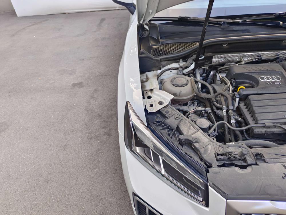Audi Audi Q2L