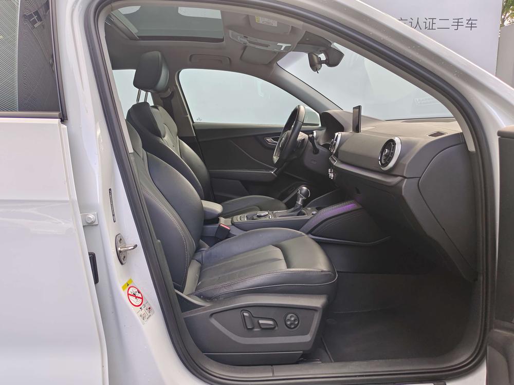 Audi Audi Q2L