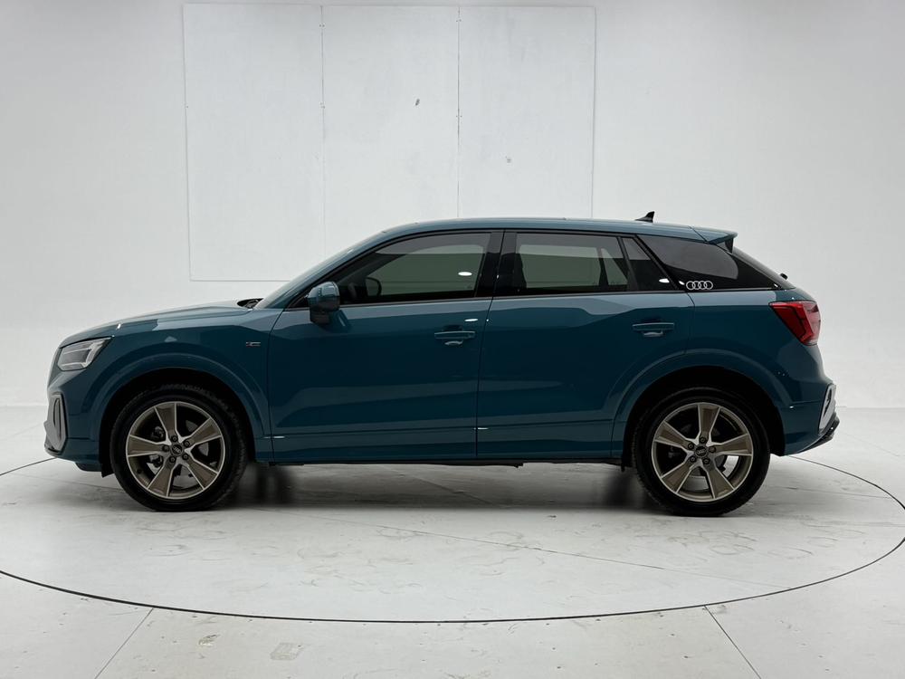 Audi Audi Q2L