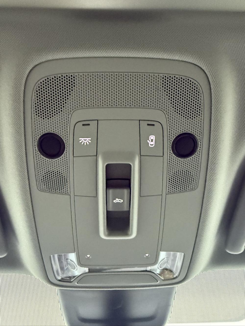 Audi Audi Q2L