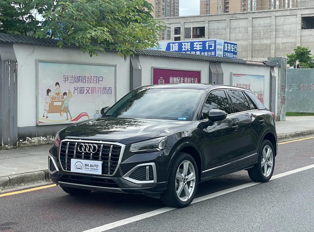 Audi Audi Q2L
