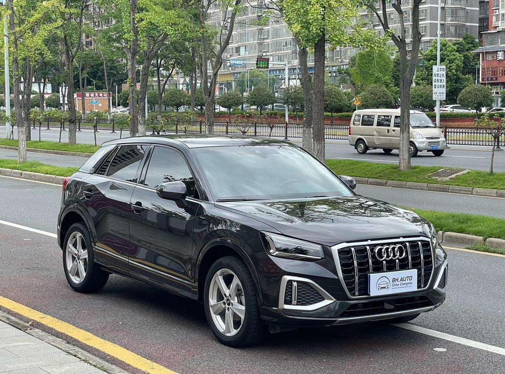 Audi Audi Q2L