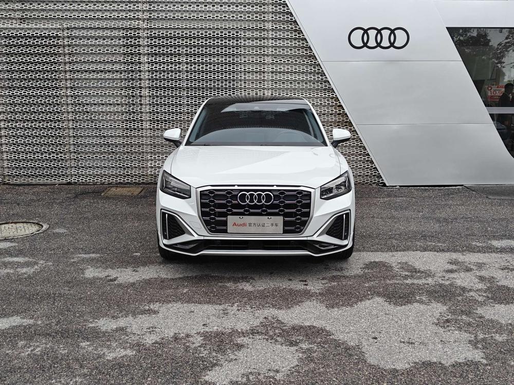 Audi Audi Q2L