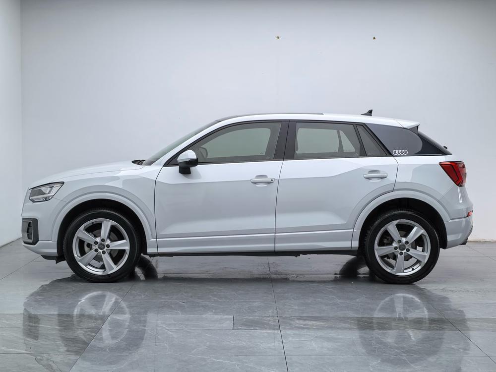 Audi Audi Q2L