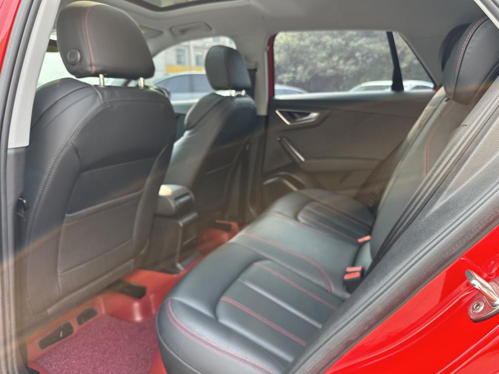 Audi Audi Q2L