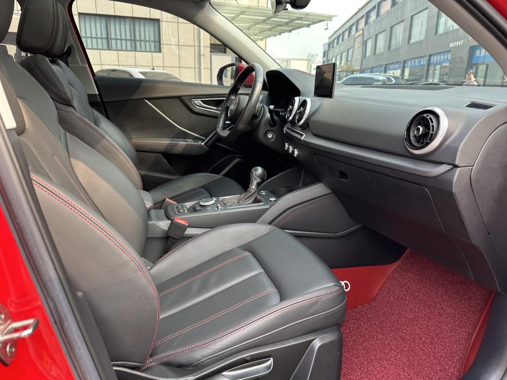 Audi Audi Q2L