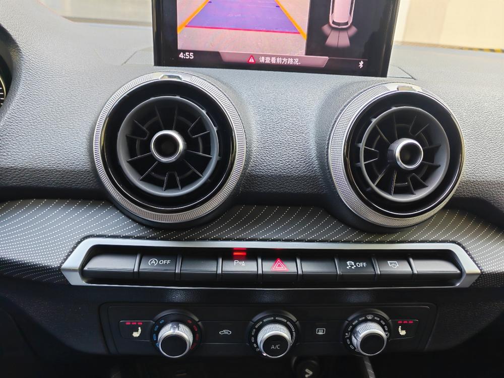 Audi Audi Q2L