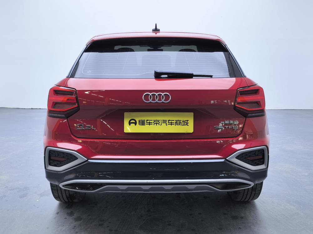 Audi Audi Q2L