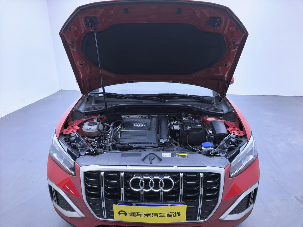 Audi Audi Q2L