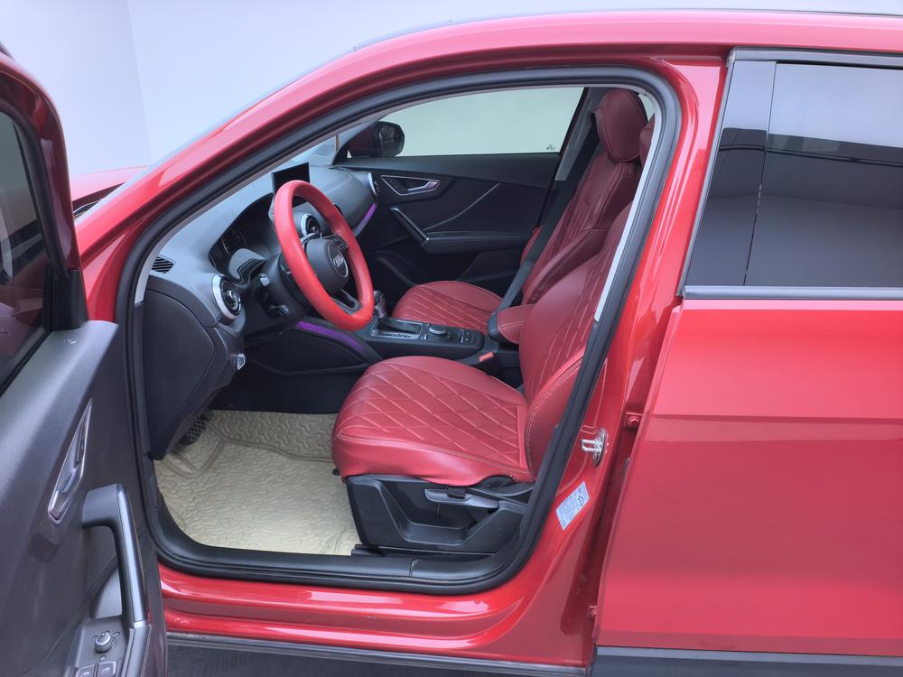 Audi Audi Q2L