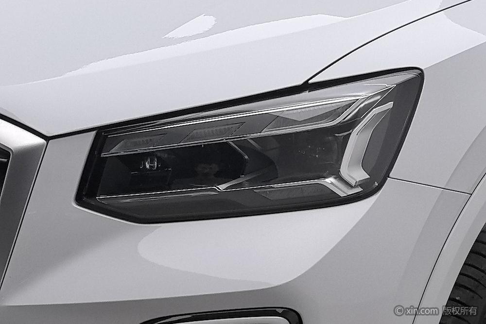 Audi Audi Q2L