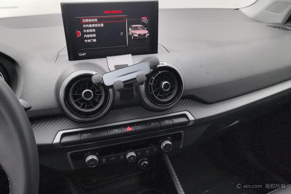 Audi Audi Q2L