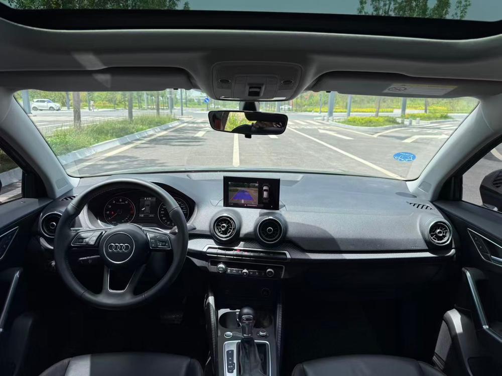 Audi Audi Q2L