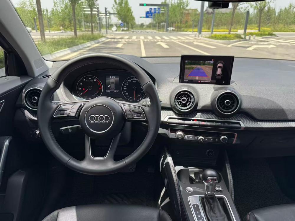 Audi Audi Q2L