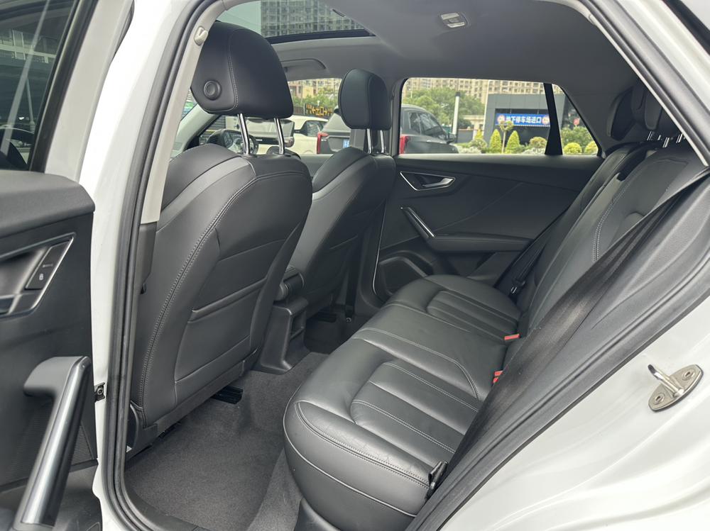 Audi Audi Q2L
