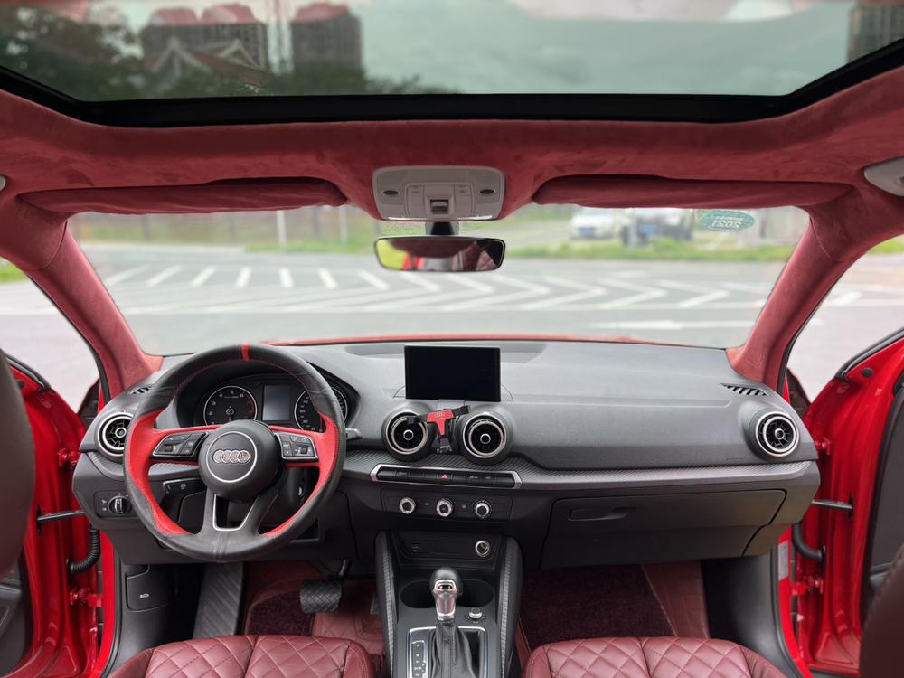 Audi Audi Q2L