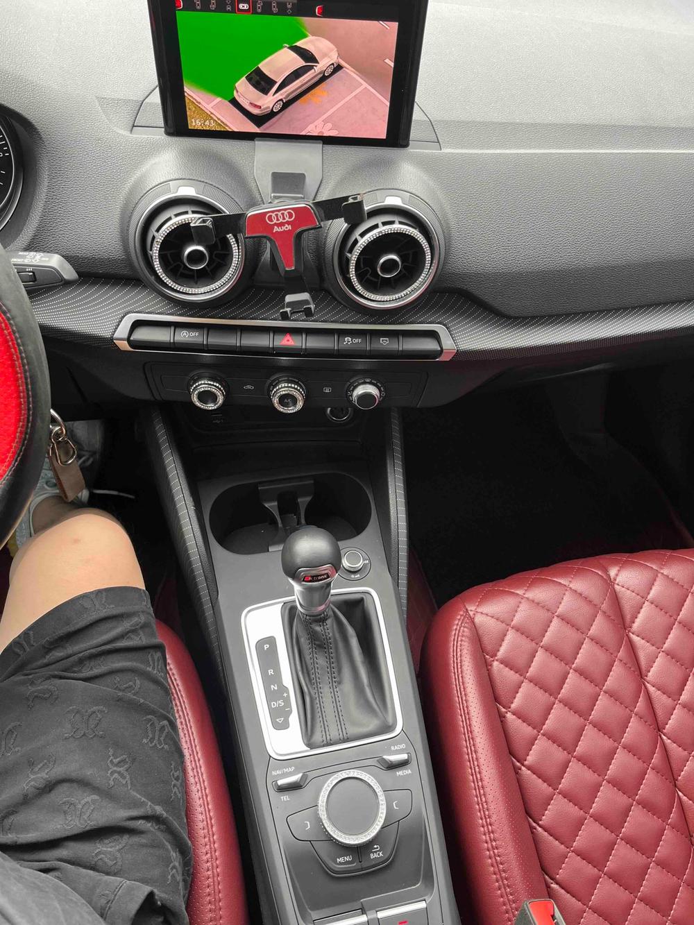 Audi Audi Q2L