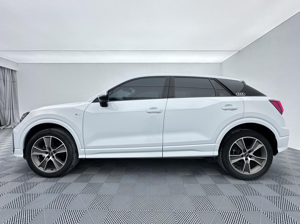 Audi Audi Q2L